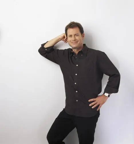 Greg Kinnear Wall Poster picture 494140