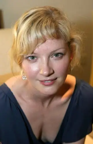 Gretchen Mol Protected Face mask - idPoster.com