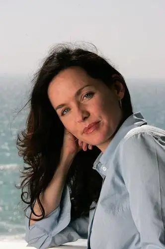 Guinevere Turner Wall Poster picture 621777