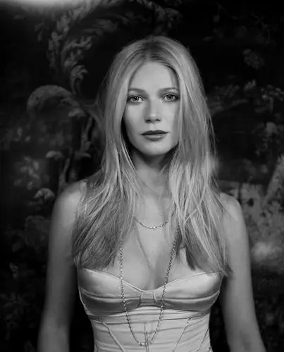 Gwyneth Paltrow Computer MousePad picture 190438