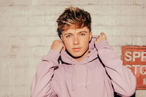 HRVY Wall Poster picture 923985