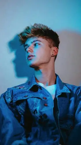 HRVY Jigsaw Puzzle picture 923995