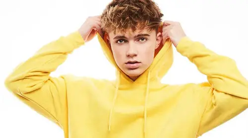 HRVY Jigsaw Puzzle picture 924030