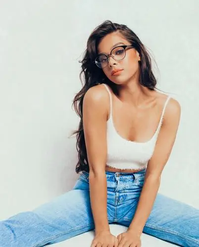Hailee Steinfeld Jigsaw Puzzle picture 20759
