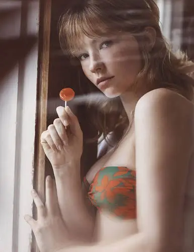 Haley Bennett Jigsaw Puzzle picture 639170