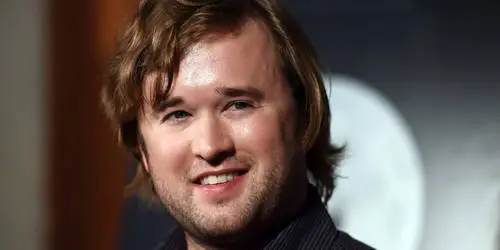 Haley Joel Osment Jigsaw Puzzle picture 892180