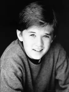 Haley Joel Osment posters and prints