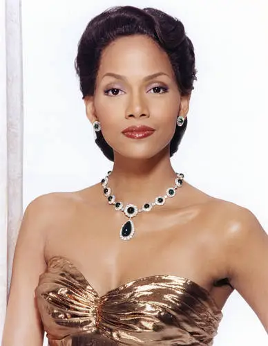 Halle Berry Jigsaw Puzzle picture 639291