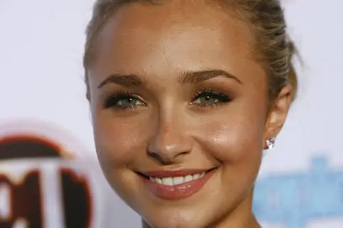 Hayden Panettiere Jigsaw Puzzle picture 8558