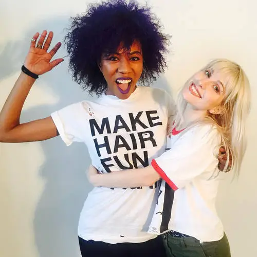 Hayley Williams Women's Colored T-Shirt - idPoster.com