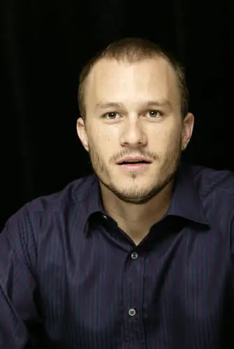 Heath Ledger Men's Colored T-Shirt - idPoster.com