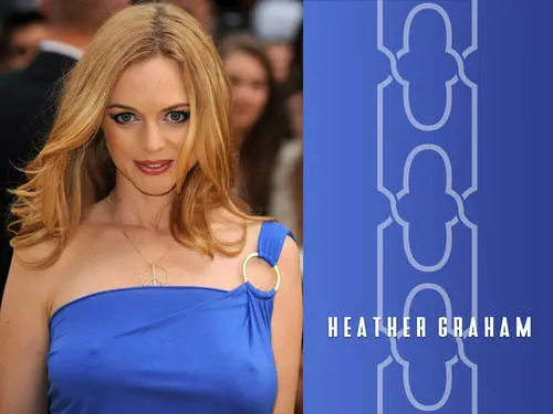 Heather Graham Computer MousePad picture 137305