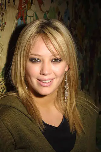 Hilary Duff Jigsaw Puzzle picture 137523