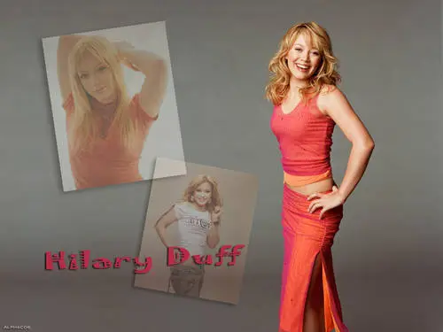 Hilary Duff Women's Colored T-Shirt - idPoster.com