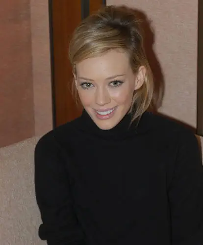 Hilary Duff Wall Poster picture 643962