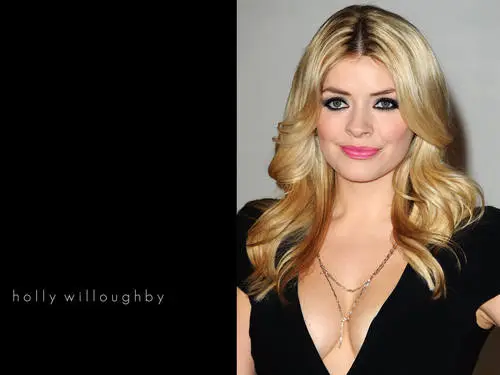 Holly Willoughby Computer MousePad picture 247428