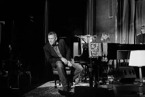 Hugh Laurie Image Jpg picture 358855