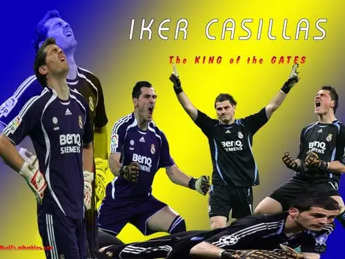 Iker Casillas White T-Shirt - idPoster.com