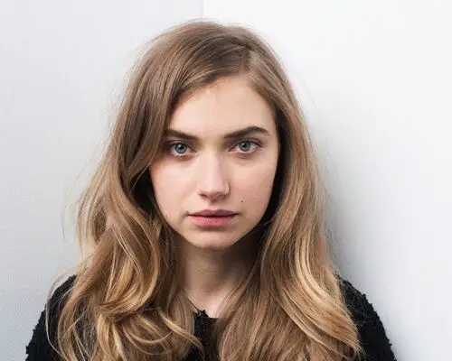 Imogen Poots Computer MousePad picture 630161