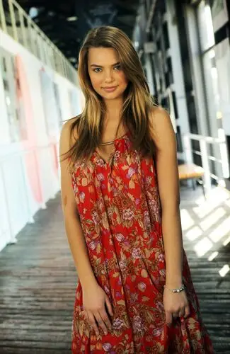 Indiana Evans Wall Poster picture 630397