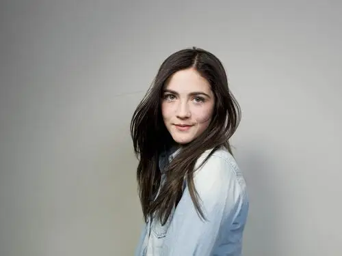 Isabelle Fuhrman Protected Face mask - idPoster.com