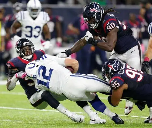 Jadeveon Clowney Wall Poster picture 718959