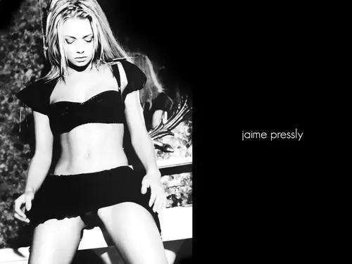 Jaime Pressly Women's Colored Hoodie - idPoster.com