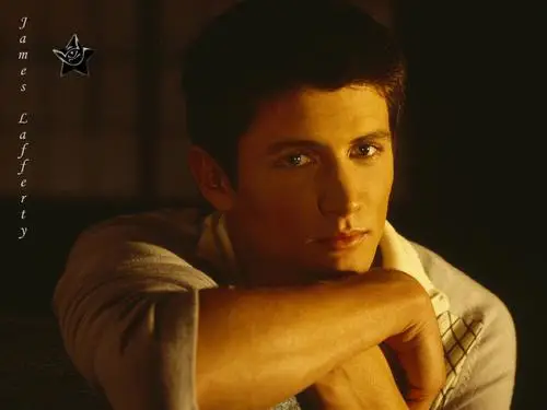 James Lafferty Wall Poster picture 115449