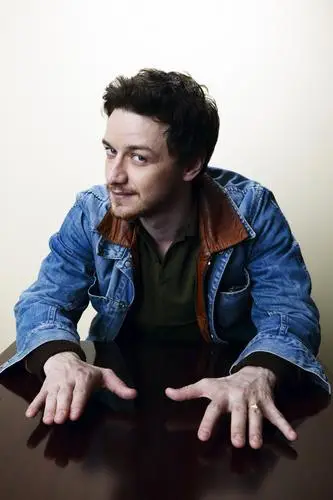 James Mcavoy Wall Poster picture 487649