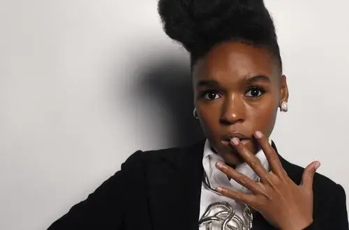 Janelle Monae Wall Poster picture 284736