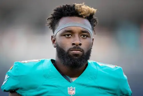Jarvis Landry Men's Colored  Long Sleeve T-Shirt - idPoster.com