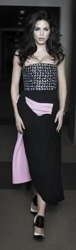 Jenna Dewan Women's Colored T-Shirt - idPoster.com