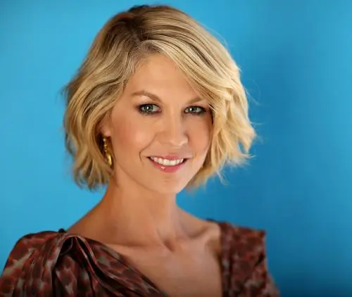 Jenna Elfman Wall Poster picture 684417