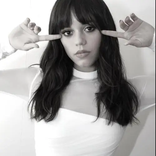Jenna Ortega Wall Poster picture 1021809