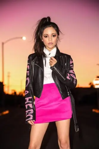 Jenna Ortega Wall Poster picture 844275