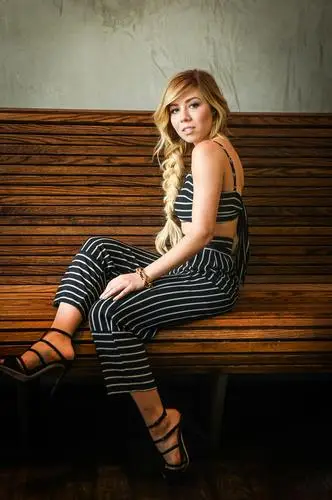 Jennette McCurdy Image Jpg picture 636617
