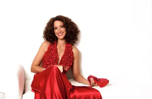 Jennifer Beals Wall Poster picture 248580