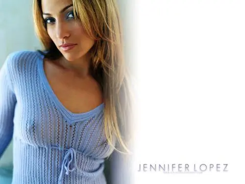 Jennifer Lopez White T-Shirt - idPoster.com
