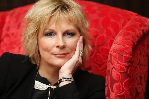 Jennifer Saunders Wall Poster picture 284784