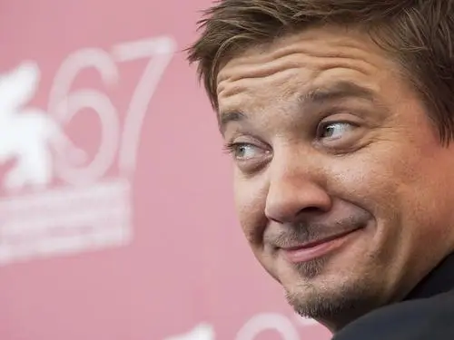 Jeremy Renner Jigsaw Puzzle picture 187256