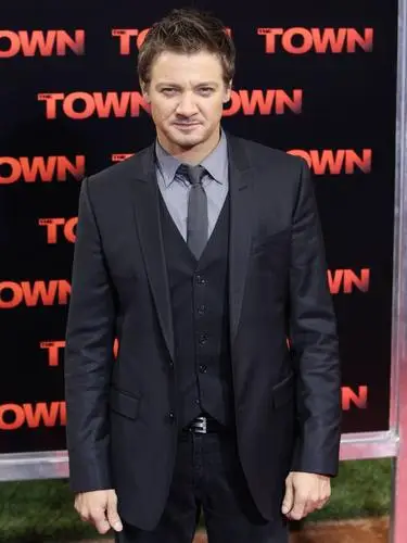 Jeremy Renner Wall Poster picture 187280