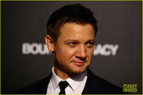Jeremy Renner Computer MousePad picture 187334