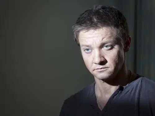 Jeremy Renner Wall Poster picture 187512