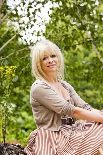 Jo Wood Jigsaw Puzzle picture 645442