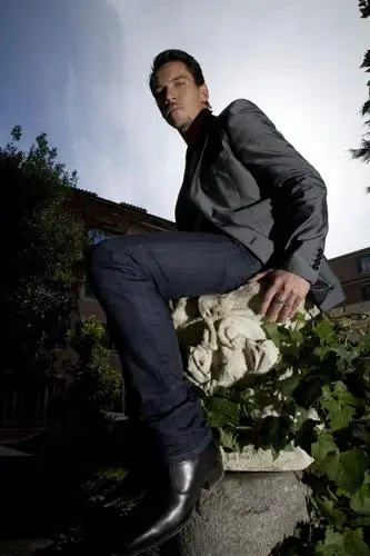 Jonathan Rhys Meyers Men's Colored  Long Sleeve T-Shirt - idPoster.com