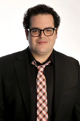 Josh Gad Wall Poster picture 647011
