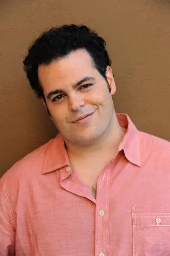 Josh Gad Wall Poster picture 647015