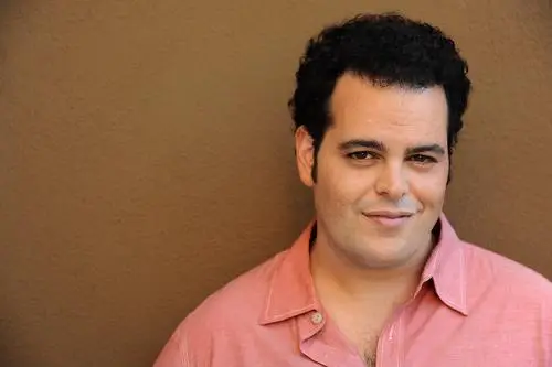 Josh Gad Wall Poster picture 647018