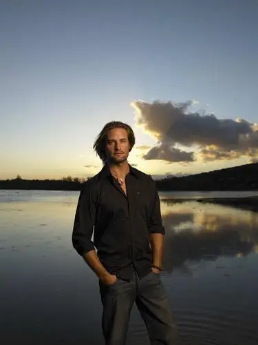 Josh Holloway Jigsaw Puzzle picture 487120