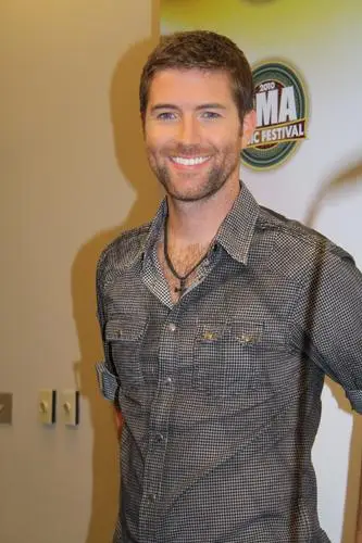 Josh Turner Wall Poster picture 116834